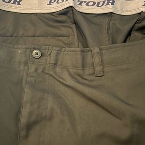 Never worn mens golf shorts